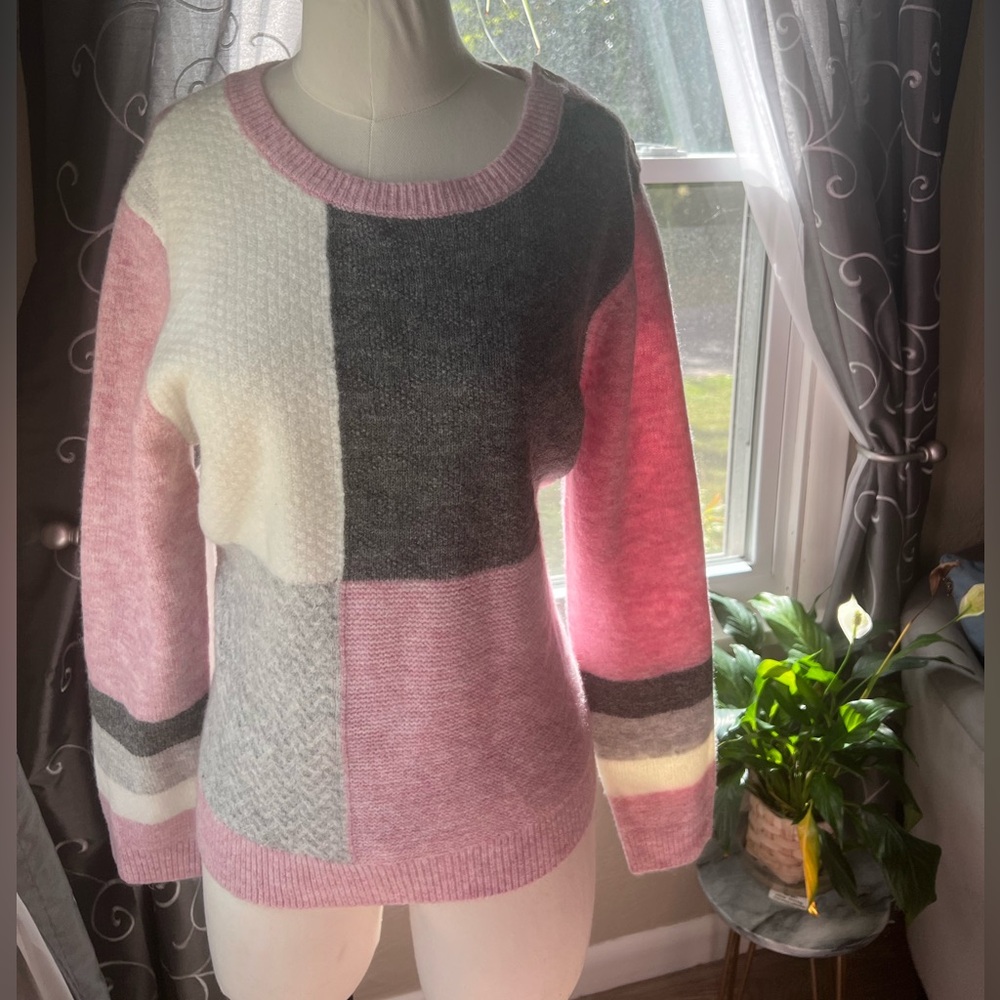 Alfred Dunner Soft Pink Petite Knit Top